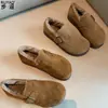 Sapatos Birkenstock Genuínos de Couro Ultra Macios com Sola Grossa Totalmente Fechados para Mulheres Botas de Neve Quentes de Algodão Engrossado com Pelúcia para o Inverno