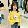 Camiseta Manga Longa Estampada de Desenho para Meninas 2026 Outono Inicial Novo Estilo Infantil Gola Redonda Solta Algodão Puro Top Camiseta Base