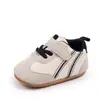Sapatos Novos para Bebê Primavera e Verão Sapatos Esportivos Sapatos para Bebê Moda Casual Sapatos para Criança Pequena 0-1 Anos
