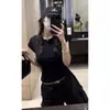 Camiseta de Manga Corta con Puntilla Hueca Negra para Mujer Verano Nuevo Diseño Moda Chica Atrevida Top Corto Ajustado