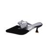 Sandalias de tacón alto Baotou con lazo de estilo coreano, novedad de verano de 2024, sandalias de tacón fino para mujer, zapatos de comercio exterior de plata, súper fibra