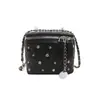 Bolsa Mini Acolchada Bordada Estilo Coreano de Comercio Exterior para Mujer 2026 Nuevo PU Versátil Moda Cadena de Remaches Cruzada Pequeña Cuadrada