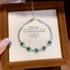 Pulsera Francesa de Lujo Ligero con Circonita Cuadrada Hueca Sentido del Diseño Personalidad de Nicho Pulsera Simple Sentido de Alta Gama Joyería de Mano