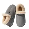 Pantuflas para hombre, nuevo estilo otoño/invierno 2025, para personas mayores, pantuflas cálidas y antideslizantes para interiores para papás y mamás