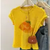 Camiseta de manga corta con cuello redondo, estampado divertido, estilo dulce para mujer, versátil para el verano, rejuvenecedora, corte ajustado, hombros normales, top corto