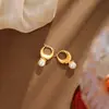 Pendientes Minimalistas Geométricos Perla Blanco Crudo Pendientes para el Trabajo Pendientes de Nicho de Alta Gama Moda Temperamento