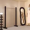 Estante de exhibición para tienda de ropa, barra colgante de acero inoxidable cepillado, estante de exhibición minimalista de pie engrosado