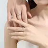 Anéis de Casal Mobius Roda Gigante em Prata Pura, Design Simples e Luxuoso de Aliança Lisa, Joias de Prata para o Dia dos Namorados, Em Estoque para Atacado