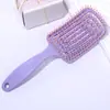 Peine Curvo Grande Peine para Peinar Cabello Esponjoso Mismo Estilo de Tiktok Peine de Paleta Curvo de Dientes Anchos para Cabello Rizado Venta al por Mayor