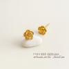 Aretes pequeños de flor de rosa simple tridimensional chapados en oro de 14K frescos y dulces, temperamento, aretes diarios para ir al trabajo, cadena de suministro para mujeres