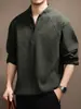 Sudadera de punto gofre de alta gama, ligera y con textura para hombre, con un diseño retro de media cremallera, un corte relajado y mangas largas, adecuada para el uso diario.