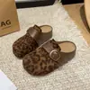 Cubrecabezas casual nuevo estilo aumento de altura 2026 mujeres embarazadas chanclas casuales medias para mujer otoño slip-on suela gruesa zapatos perezosos para exteriores