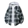 Produto em destaque: Camisa de Manga Longa Xadrez Unissex para Primavera e Outono de 2026, Corte Solto, com Capuz, Bolso Único, Jaqueta Camisa Tendência Estilo Japonês e Coreano