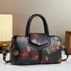 Bolsas Femininas 2025 Novas Bolsas da Moda Bolsas Femininas Estilosas e Elegantes Bolsas de Ombro de Mão Transversais Dropshipping