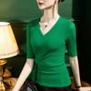 T-shirt de renda de verão V-neck Women's Slim-fit Half-sleeve Design Sense 2022 Early Autumn New Style Mid-sleeve Base Shirt