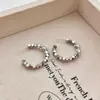 Brincos de Prata S925 com Pino, Design de Alto Padrão em Formato de C, Zircônia, Metal com Prata Triturada, Únicos e Simples, Versáteis e Estilosos
