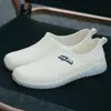 Botas de Chuva Fashion Transfronteiriças para Mulheres, Solas Macias, Sapatos de Água Confortáveis e Versáteis para Uso Externo, Sapatos de Borracha Respiráveis Antiderrapantes de Verão para Cozinha