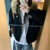 Sudadera Cardigan con Capucha y Cuello de Piel Estilo Americano High Street para Mujer Otoño e Invierno 2025 Ropa de Trabajo Forro Polar Cálido Versátil Chaqueta con Cremallera
