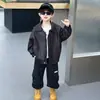 Ropa de Abrigo para Niños Otoño 2026 Nuevo Estilo Calle Fresco Chaqueta de Cuero Estilo Primavera/Otoño Niños Estilo Fresco Top Tendencia
