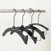 Tienda de Ropa Infantil Venta al por Mayor Perchas para Ropa Infantil Perchas Negras Acrílicas con Forma de Luna Perchas Antideslizantes para Ropa con Logo