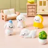 Impermeable de Mascota Lindo de Dibujos Animados Cachorro Muñeca Linda Micro Paisaje Casa de Muñecas Accesorios de Decoración DIY Adornos Pequeños de Escritorio
