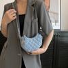 Hilo de Bordado Lingge Bolso de Diseño Nicho 2023 Nuevo Bolso de Mujer Elegante Versátil Bolso Bandolera de Cadena Mini Bolso Media Luna
