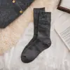 Accesorios de Botones Calcetines de Lana para Mujer Otoño Invierno Engrosados de Felpa Cálidos Color Puro Nicho Lujo Ligero Calcetines Hasta la Rodilla de Cachemira Caídos