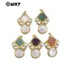 Wt-Jp423 Más Vendido Forma de Cruz Piedra Preciosa Colorida Perla Chapado en Oro de 18 Quilates Incrustado Colgante de Collar DIY