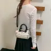 Bolsa Cilíndrica Doce de Bolinhas Pequena de Mão Feminina Nova Moda Verão 2026 Versátil para o Dia a Dia Bolsa Transversal