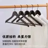 Percha madera maciza tienda de ropa niños adulto hogar retro antideslizante percha de madera percha de ropa de madera tendedero al por mayor