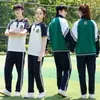 Uniformes Escolares de Primavera e Outono para Alunos do Ensino Fundamental, Conjunto Esportivo de Manga Longa, Conjunto de Três Peças para Alunos do Ensino Fundamental II e Ensino Médio, Uniforme Estilo Universitário, Uniforme de Turma para o Verão