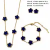 Nuevo Conjunto de Tres Piezas de Lujo de Nicho de Alta Gama, Collar, Pulsera y Pendientes de Acero de Titanio con Trébol de Cinco Hojas de Doble Cara para Mujer, Venta al por Mayor Transfronteriza