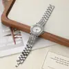 Nuevo Reloj de Mujer de Lujo Ligero con Pedrería Más Vendido Creativo de Aspecto Elevado Simple Esfera Pequeña Reloj de Cuarzo Reloj Pulsera