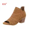 Nuevos zapatos de tacón alto para mujer estilo europeo y americano Juyuan, disponibles en stock, con puntera abierta, de moda, comercio exterior, talla grande, sandalias de mujer sin cordones cortadas con láser