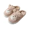 2025 Invierno Nuevo Lindo Oso de Dibujos Animados Pantuflas de Algodón Hogar Al Por Mayor Mujeres Suela Gruesa Interior Hogar Pantuflas Rellenas