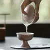 Conjunto de Chá Gaiwan Flor de Pessegueiro Pintado à Mão por Mingzhishan, Peça Artística com Cor Sob Esmalte em Vermelho Fumê, Adequado para Uso Doméstico
