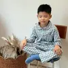 Pijama cardigã infantil de manga comprida para outono e inverno, meninos e meninas, tamanhos pequeno, médio e grande, conjunto de roupa de casa para bebê, conjunto de duas peças escovado dos dois lados