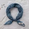 Pañuelo Cuadrado Pequeño de Algodón Histórico Floral Cachemir Colorido para Mujer 58X58 Estilo Universitario Reductor de Edad Pañuelo Pequeño Transpirable