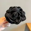 Accesorio de pinza para el pelo floral de Zhao Lusi para mujer, perfecto para vacaciones en la playa y sesiones de fotos, creando un look atmosférico