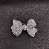Broche Exquisito e Luxuoso, Corsage de Pérola de Alta Moda, Acessório para Roupa, Alfinete de Design de Nicho, Acessório Elegante