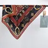 Pañuelo Cuadrado Pequeño de Imitación Seda Lana Algodón Lino, Nuevo Pañuelo de Seda Otoño e Invierno, Versátil para Viajes Diarios, Moda Retro, Chal Elegante de Alta Gama
