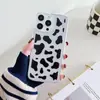 Funda de teléfono antigolpes con airbag adecuada para Apple 17 Pro Max, Agujero grande para airbag 16, 15 Moderna, 13 Grabada, 11