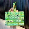 Llavero colgante de teclado de 26 teclas, juguete antiestrés para estudiantes, decoración divertida para bolsa, interesante regalo pequeño al por mayor