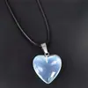 Venta caliente transfronteriza amor 20mm colgante piedra de cristal natural forma de corazón corazón de melocotón collar accesorios de joyería hechos a mano diy