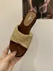 Chinelos Femininos de Palha Tecida Estilo Retrô Francês com Salto Anabela e Bico Aberto, Sandálias de Salto Alto Estilo Férias de Verão, Peça Versátil para Usar Fora de Casa, Chinelos da Moda