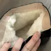 Novas Botas Curtas de Lã de Inverno, Botas Emagrecedoras e Quentes para Mulheres, Botas Casuais de Couro Genuíno com Zíper Lateral, Botas de Neve com Solado Grosso para Mulheres