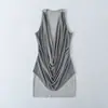 Elegante Chaleco de Cuello Oscilante Estilo Spice Girl con Cuelga Cuello Falso de Dos Piezas para Mujer Verano 2025 Nuevo Estilo Coreano Sexy Ropa Exterior Delgado