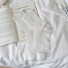 Calcetines de Malla Hueca de Seda para Verano 2026 para Mujer, Calcetines de Encaje Delgados Transpirables Versátiles con Volantes, Estilo Simple