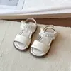 Sandálias Infantis 2026 Verão Novo Sapatos de Praia com Solado Macio para Crianças Sandálias Abertas com Cadarço de Princesa Sapatos Casuais