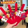 Anillo de Cierre Danza del León Rojo de Año Nuevo Decoración de Muñeca para Niños Pequeño Regalo de Año Nuevo Pulsera de Muñeco de Peluche para Regreso a Clases de Estudiantes
